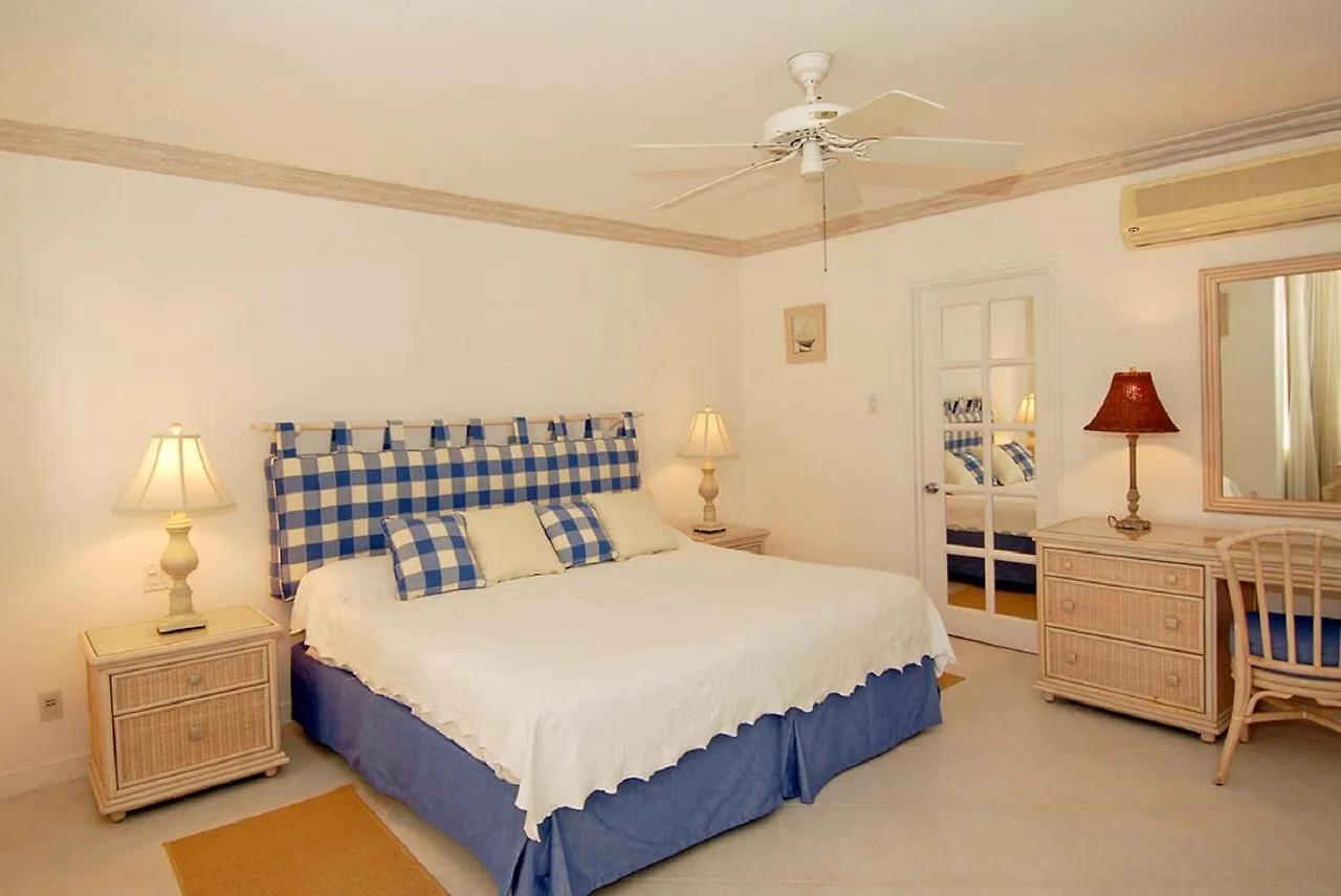 Aparthotel Port St Charles unit 248 à Saint Peter